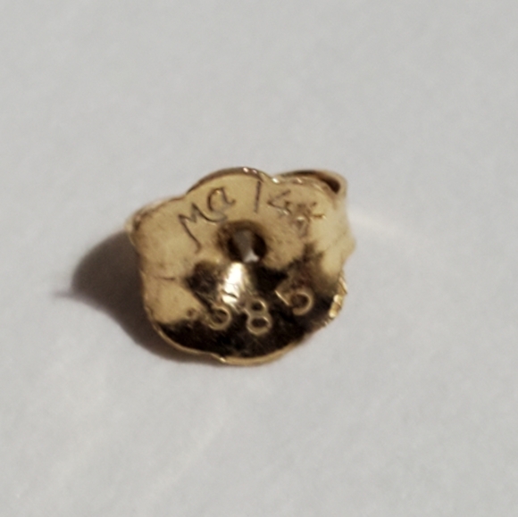 Gold Earrings and Necklace Set - Picture 10 of 17